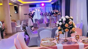 Indoor wedding - Wilsen Hotel Nansana  (Kampala)