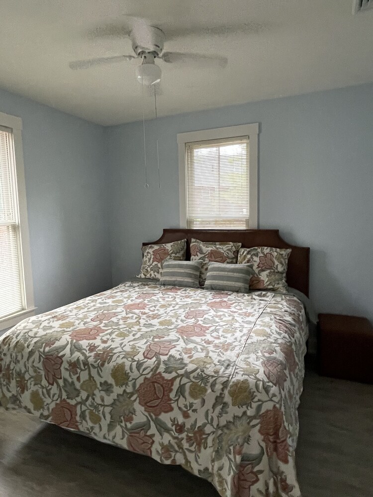 Cottage at Summer Village Resort Community, 20 miles from Boston