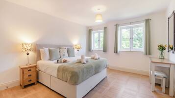 3 chambres, Wi-Fi gratuit, draps fournis