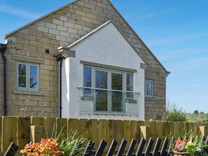 Exterior - 3 bedroom accommodation in Ruswarp, near Whitby (Ruswarp, near Whitby)