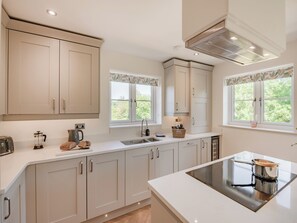 Dishwasher, high chair