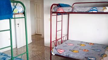 6 quartos, Wi-Fi, roupa de cama