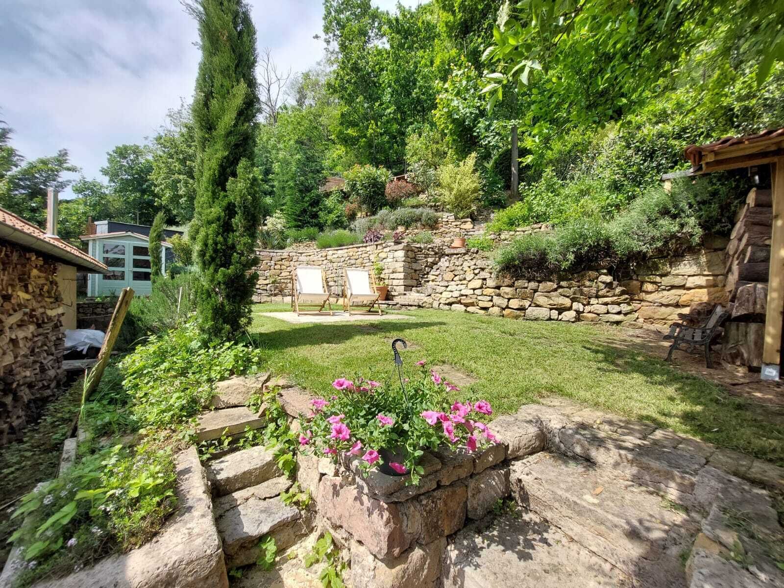 Jardines del alojamiento