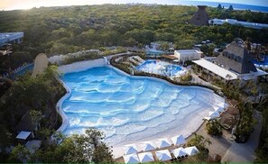Piscine extérieure