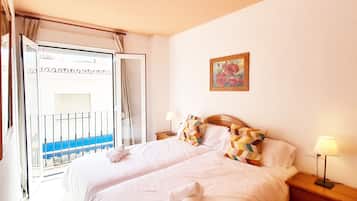 1 bedroom, in-room safe, iron/ironing board, travel cot