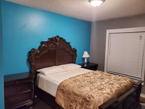 3 bedrooms, WiFi, bed sheets