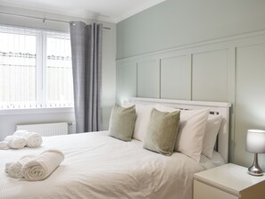3 chambres, accès au Wi-Fi (inclus), literie fournie