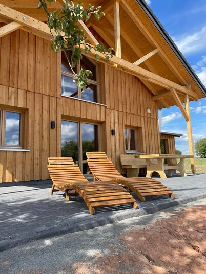 Cozy chalet in the Palatinate Forest with sauna and hot tub in Rhineland-Palatinate