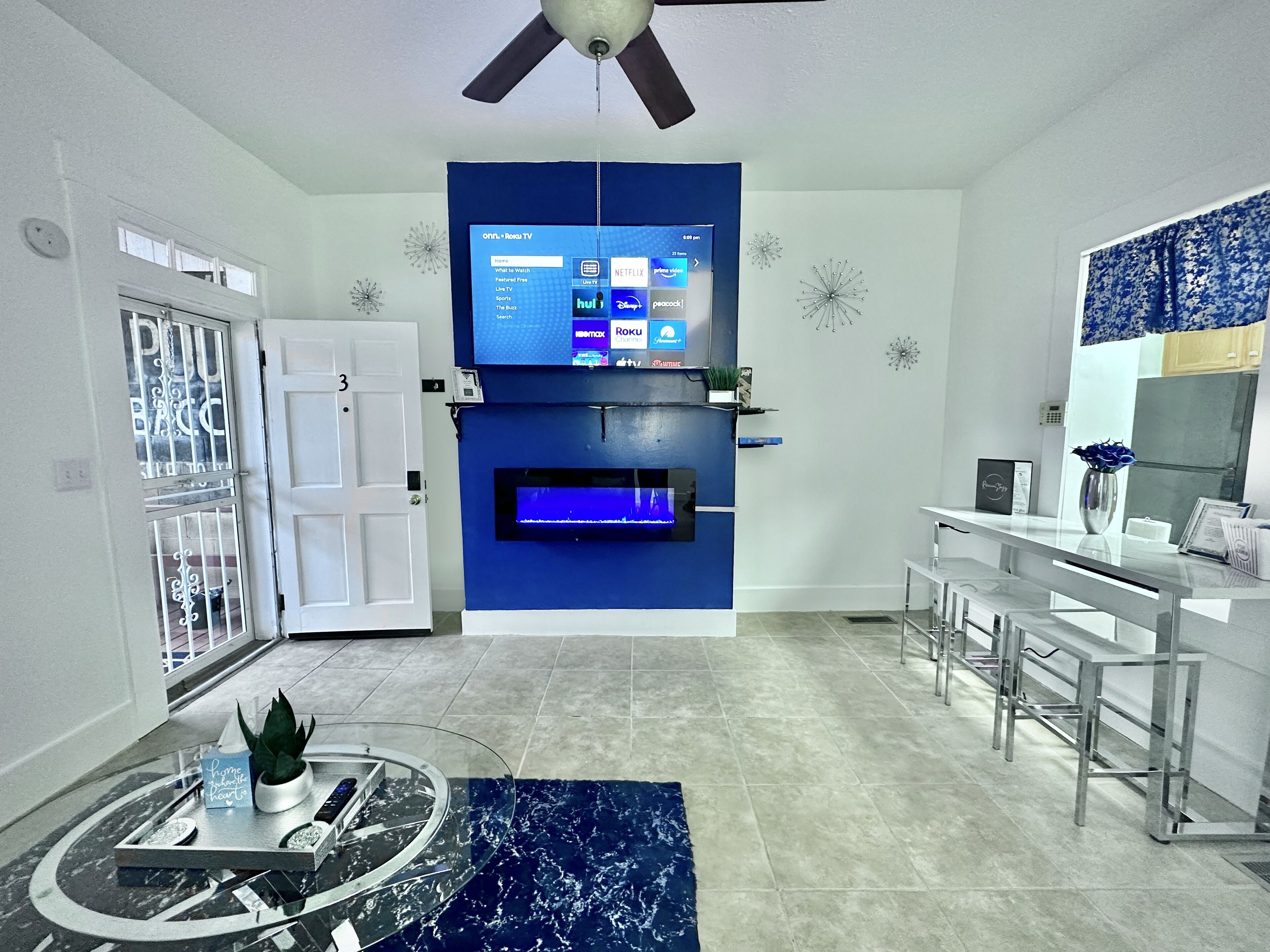 Kentucky Derby Blue Oasis