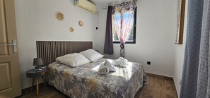 3 bedrooms, iron/ironing board, WiFi