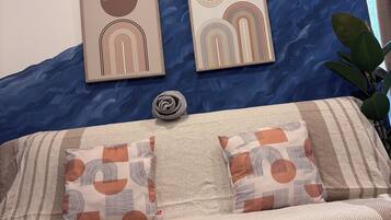 1 chambre, bureau, fer et planche à repasser, Wi-Fi