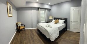 4 camere, ferro/asse da stiro, Wi-Fi, lenzuola