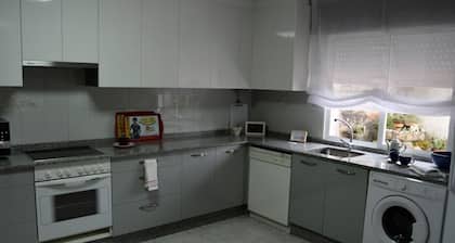 House ideal for large families, in a quiet place, 5 minutes from the beach!