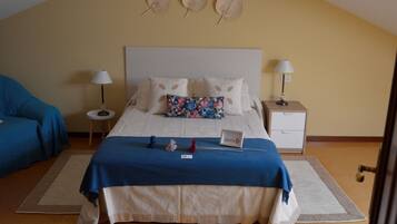 6 chambres, fer et planche à repasser, lit parapluie, Wi-Fi