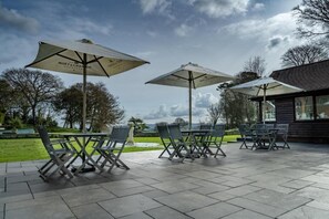 Terrace/patio - Croydon Hall (Minehead)
