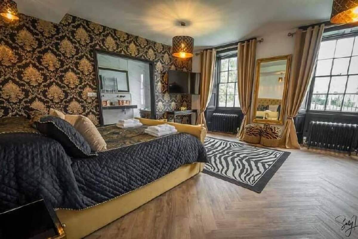 Signature tweepersoonskamer | 1 slaapkamer, individueel gedecoreerd, individueel gemeubileerd