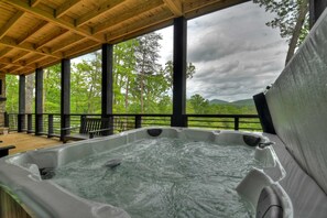 Bain à remous extérieur