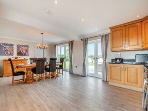 Dining - 3 bedroom accommodation in Appleton Wiske, near Northallerton (Appleton Wiske, near Northallerton)