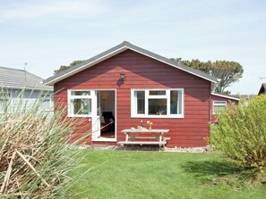 Exterior - 2 bedroom accommodation in St Merryn, near Padstow (St Merryn, near Padstow)