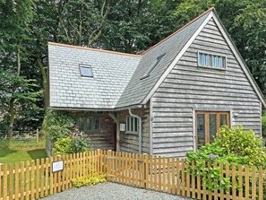 Exterior - 3 bedroom accommodation in Camelford (Camelford)