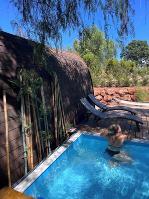 Piscine extérieure, piscine chauffée