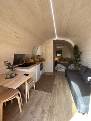 2 chambres, Wi-Fi gratuit, draps fournis