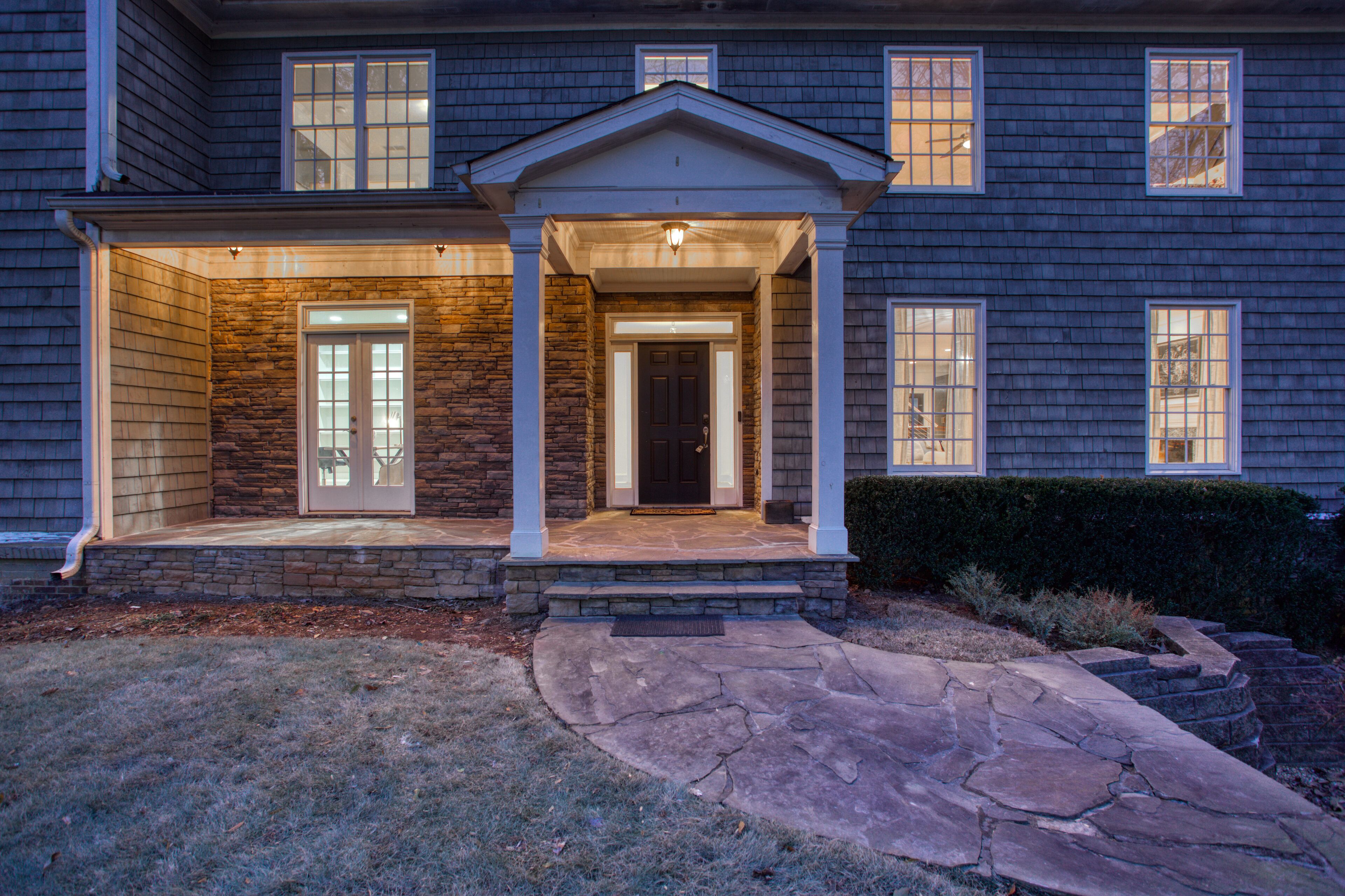 Luxury 6 Br 5 Ba For Groups in Buckhead Atlanta, close to everything you need!!