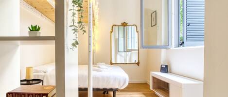 1 bedroom, iron/ironing board, free WiFi, bed sheets