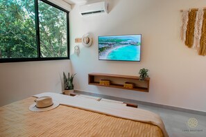 2 habitaciones, tabla de planchar con plancha, wifi y ropa de cama 