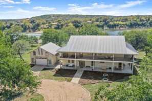 Exterior - Luxury River House in Texas Hill Country (Marble Falls)