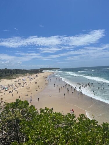 Caves Beach Holiday House