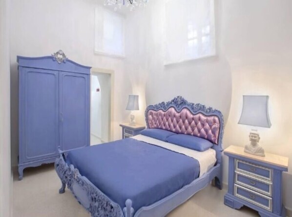 1 dormitorio, caja fuerte, wifi gratis y ropa de cama