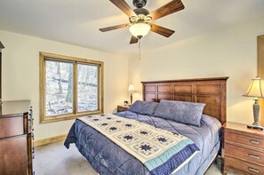 5 Schlafzimmer, Bügeleisen/Bügelbrett, kostenloses WLAN, Bettwäsche