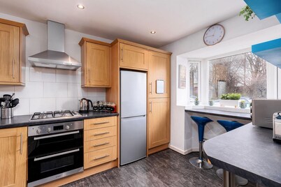 Stunning 3BD Home Hillsborough Sheffield