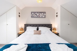 House (3 Bedrooms)