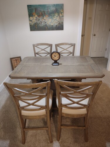 Cozy Comfortable Condo 2/2 No Chores