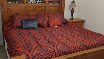 2 bedrooms, free WiFi, bed sheets