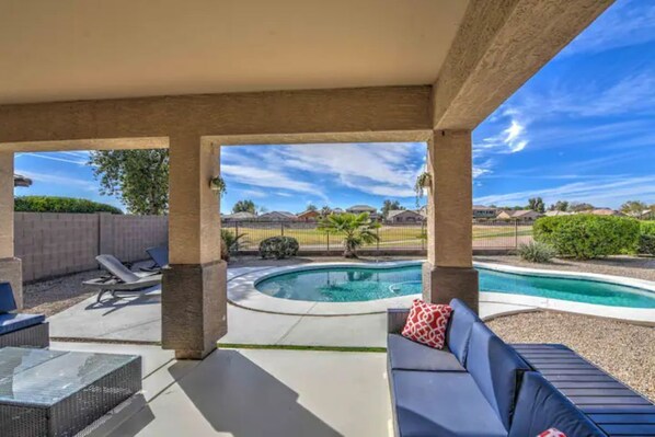 Außenpool, beheizter Pool