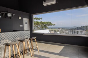 Bar (en el alojamiento)