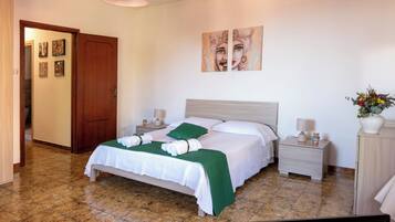 3 Schlafzimmer, schallisolierte Zimmer, Bügeleisen/Bügelbrett
