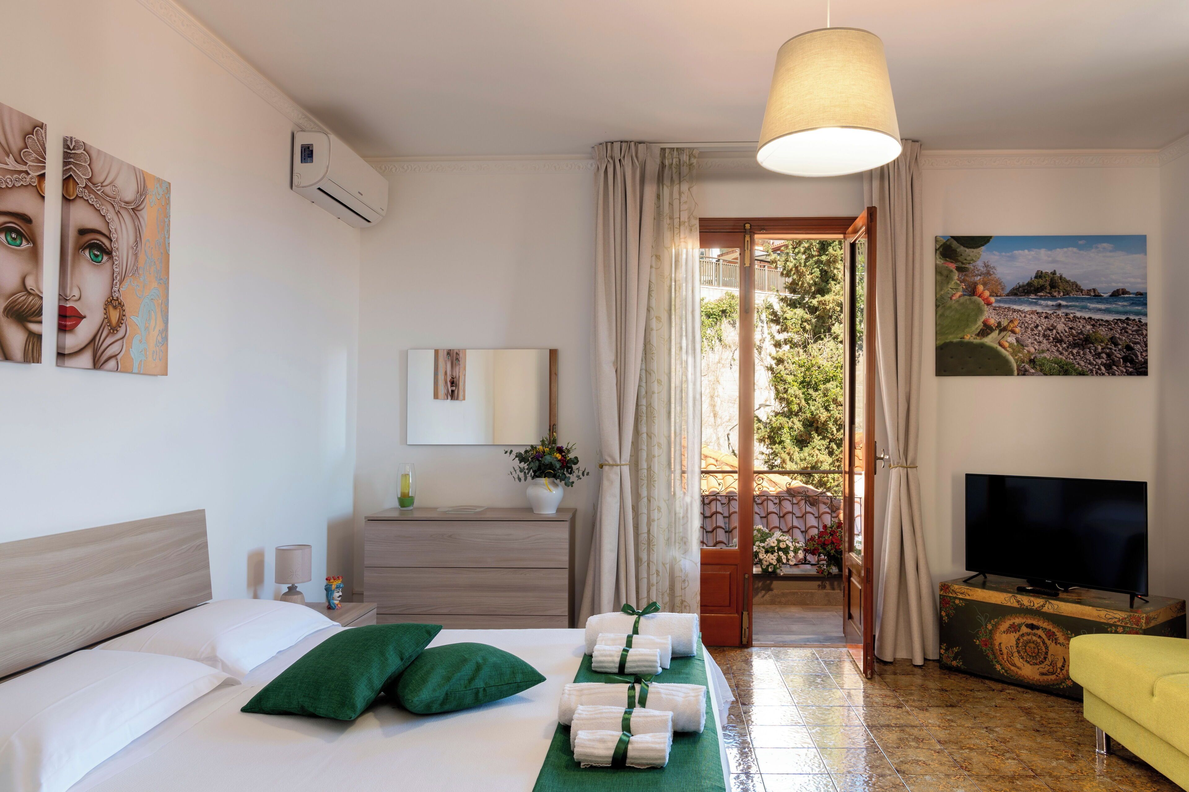 3 camere, insonorizzazione, ferro/asse da stiro, culla da viaggio