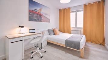 Economy Double Room | Down comforters, individually decorated, individually furnished, desk