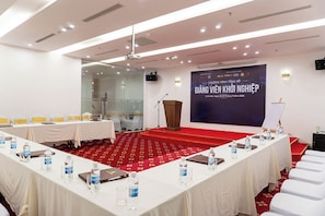 Meeting facility - A25 Premium Hotel - 16 Mieu Dam (Hanoi)