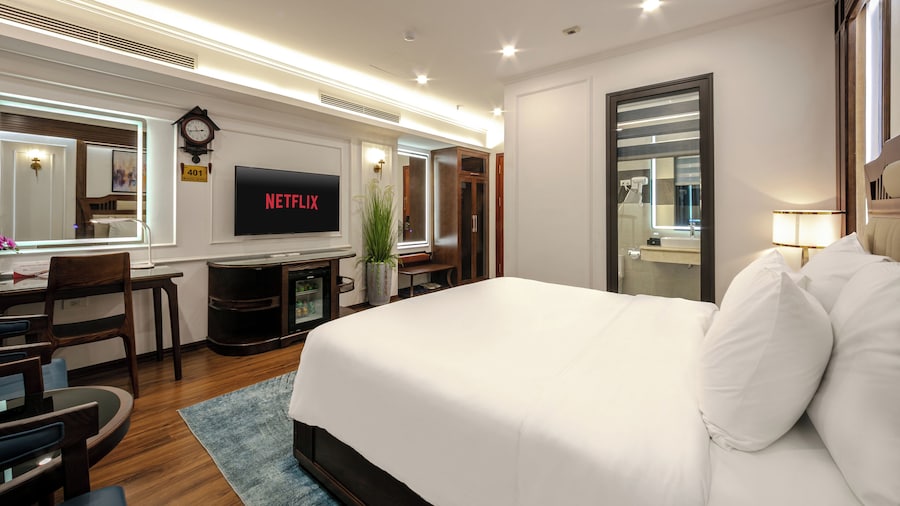 A25 Premium Hotel - 16 Mieu Dam