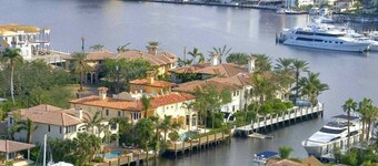 Breezy Dania Beach Proximity: Hot Tub, Remodeled & Family-Friendly, BBQ Ready Retreat