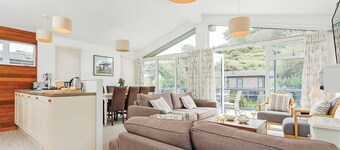 1 bedroom accommodation in Mullion Cove, Helston