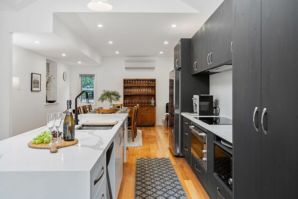 Fridge, microwave, oven, dishwasher