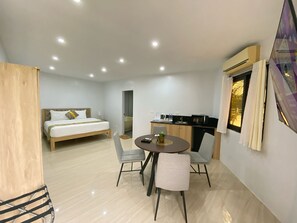 Suite Studio Luxe, 1 très grand lit