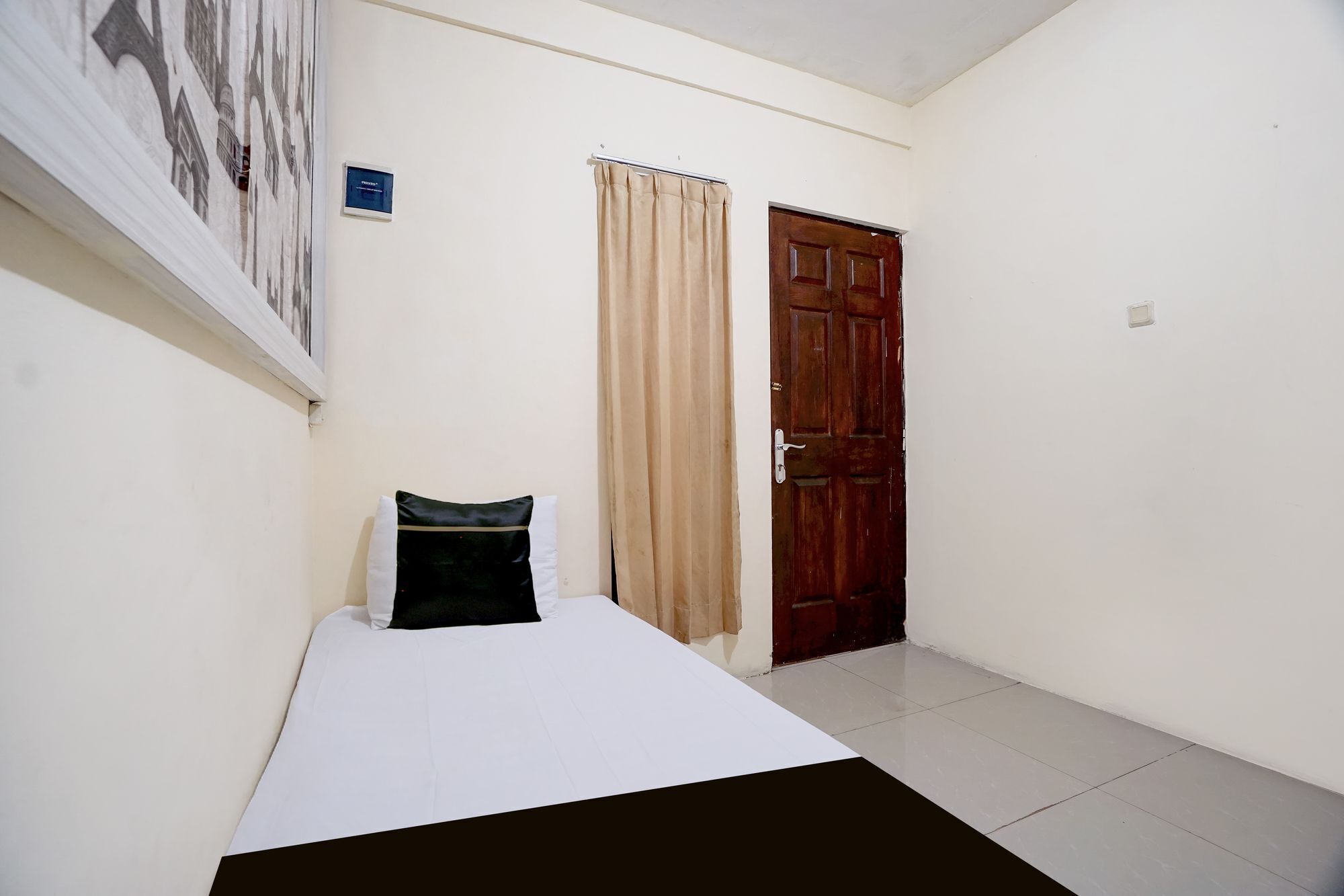 Standard Single Room | Desk, laptop workspace, soundproofing, free WiFi