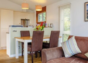 Dining - Mullion Premier Lodge (Mullion Cove, Helston)